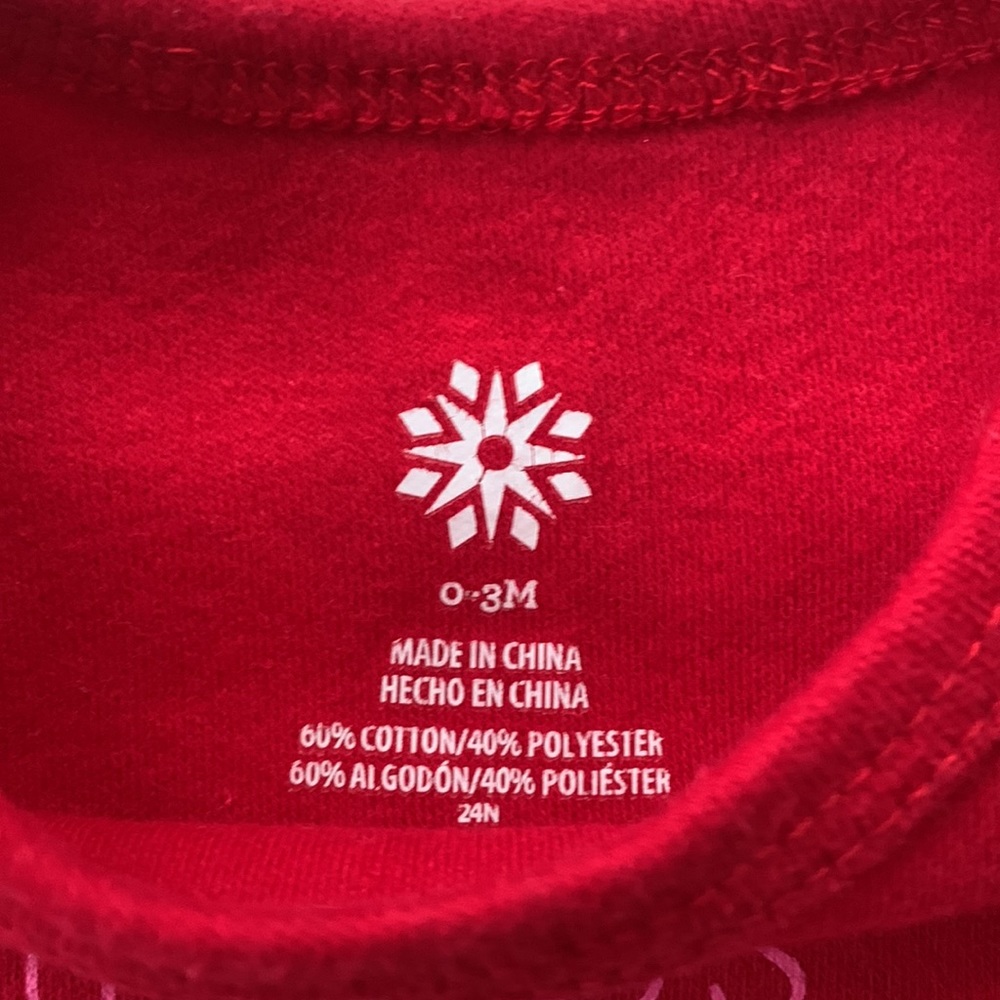 2 Holiday Snow Onesies 0-3M Children’s Place Holiday Time EUC - Picture 8 of 8